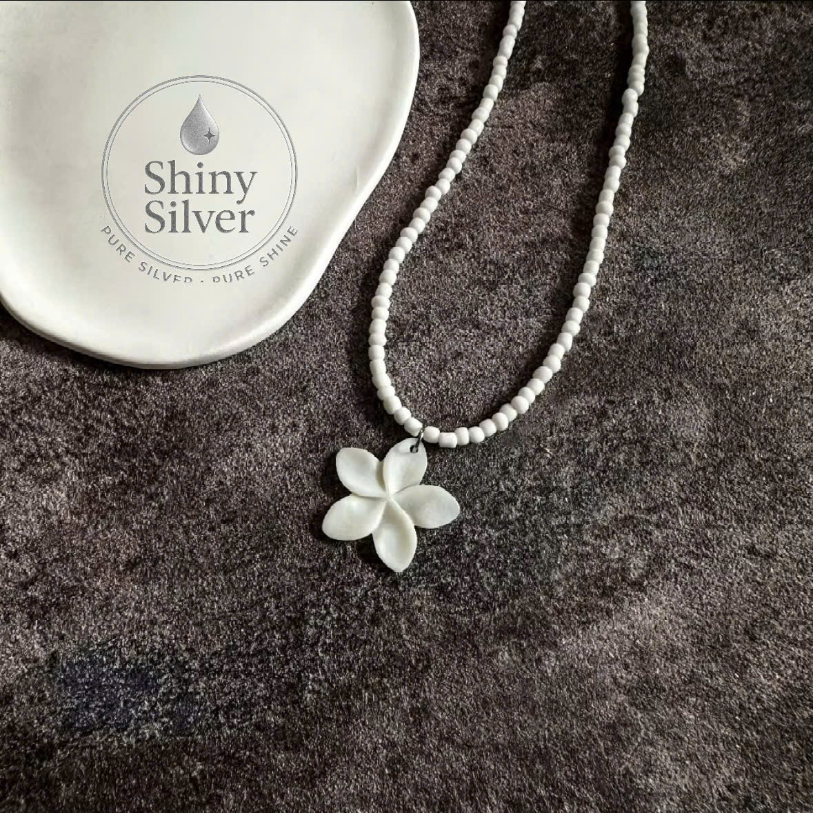 z6625917901363_27577d4c55692b62a7e7996f9f3c051a